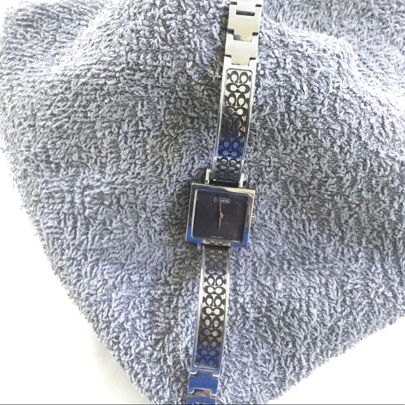 Coach Semibangle Female Watch - Picture 2 of 6